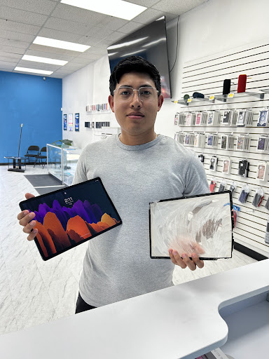 iPhone screen replacement